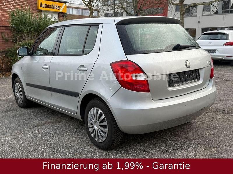 Gebraucht Skoda Fabia Ambiente 60 PS (44 kW) 2007 Silber Limousine