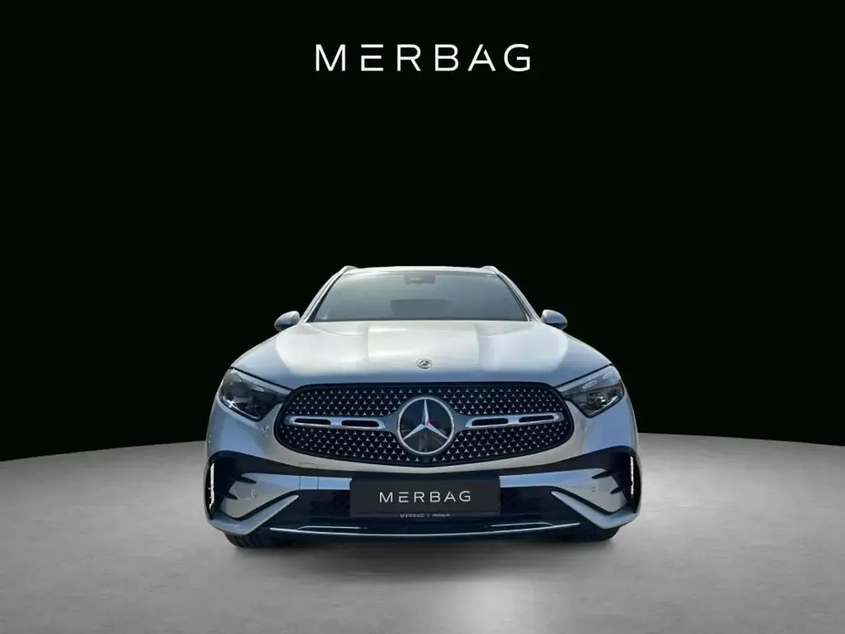 Gebraucht Mercedes GLC400d AMG line 252 PS (185 kW) 2023 Hightechsilber SUV