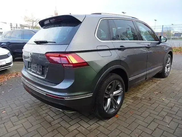 Gebraucht VW Tiguan Highline 239 PS (175 kW) 2017 Grau SUV