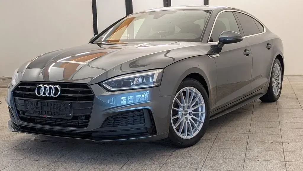 Używany Audi A5 S-line plus 190 KM (139 kW) 2020 Szary Coupe
