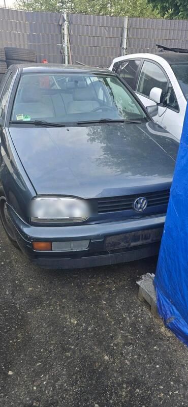 Grün Gebraucht 1996 VW Golf III Limousine | 750 € (Superpreis) - Bild 1/4
