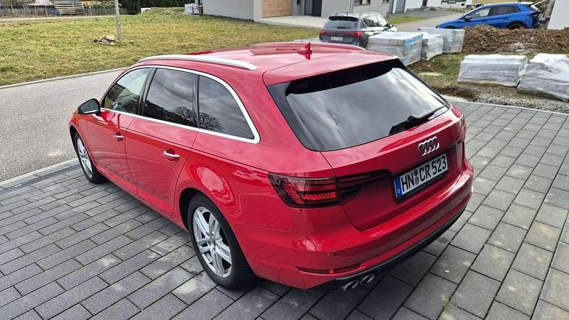 Gebraucht Audi A4 Design 190 PS (139 kW) 2018 Rot Kombi