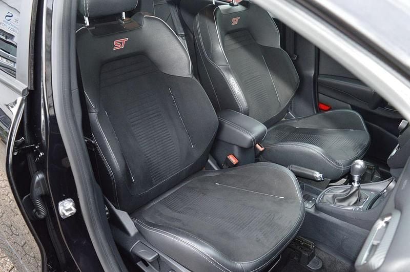 Gebraucht Ford Puma Performance Edition 200 PS (147 kW) 2021 Schwarz Limousine