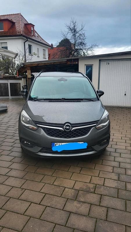 Andere farben Gebraucht 2017 Opel Zafira Tourer Van / Kleinbus | 8.900 € (Superpreis) - Bild 1/4
