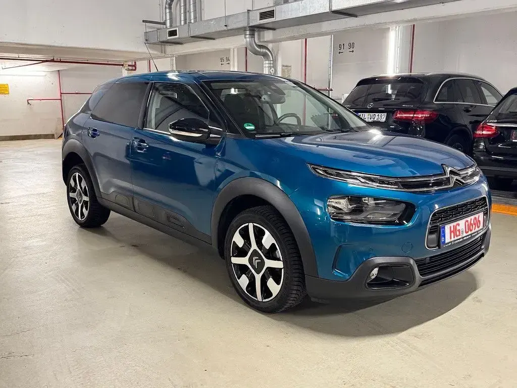Gebraucht Citroën C4 Cactus Shine 131 PS (96 kW) 2019 Blau Kleinwagen