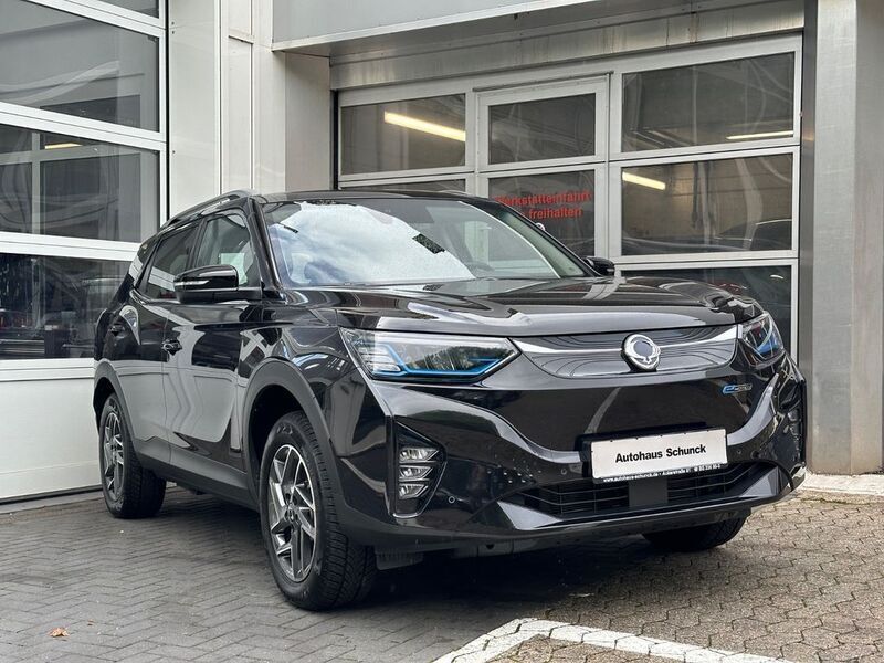 Gebraucht Ssangyong (KGM) Korando 139 kW (190 PS) 2023 Schwarz SUV