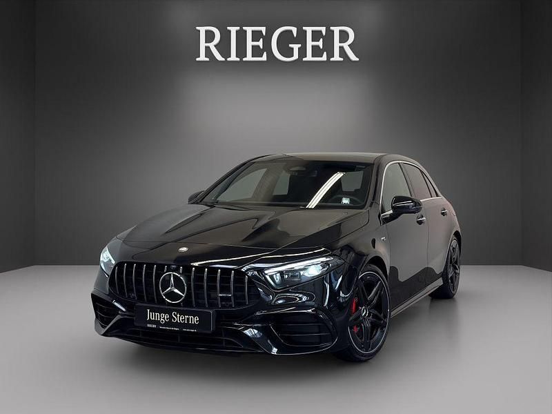 Schwarz Gebraucht 2024 Mercedes A45 AMG AMG Limousine | 54.989 € (Fairer Preis) - Bild 1/4