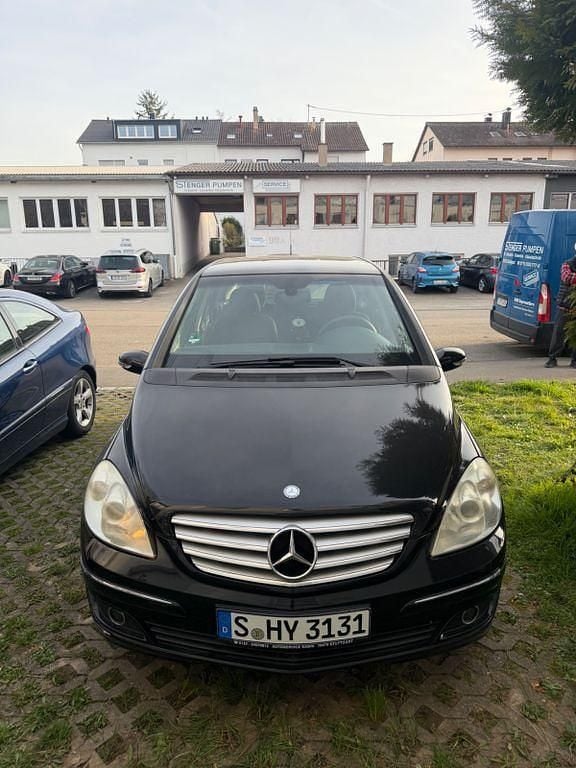 Gebraucht Mercedes B170 116 PS (85 kW) 2007 Schwarz Van / Kleinbus