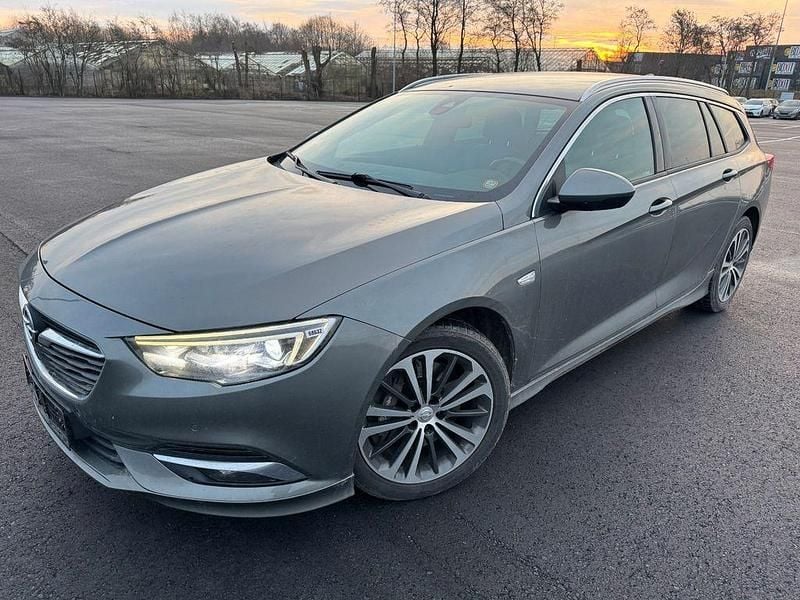 Grau Gebraucht 2018 Opel Insignia Kombi | 12.600 € (Guter Preis) - Bild 1/4