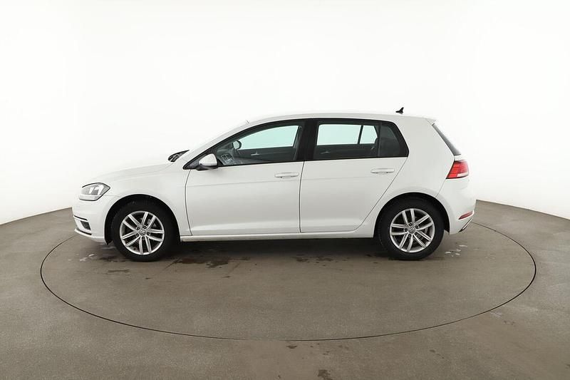 Gebraucht VW Golf VII Comfortline 2017 Weiß Limousine