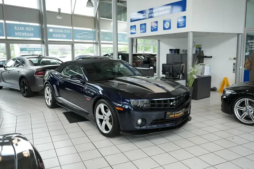 Gebraucht Chevrolet Camaro 305 PS (224 kW) 2011 Blau Cabrio