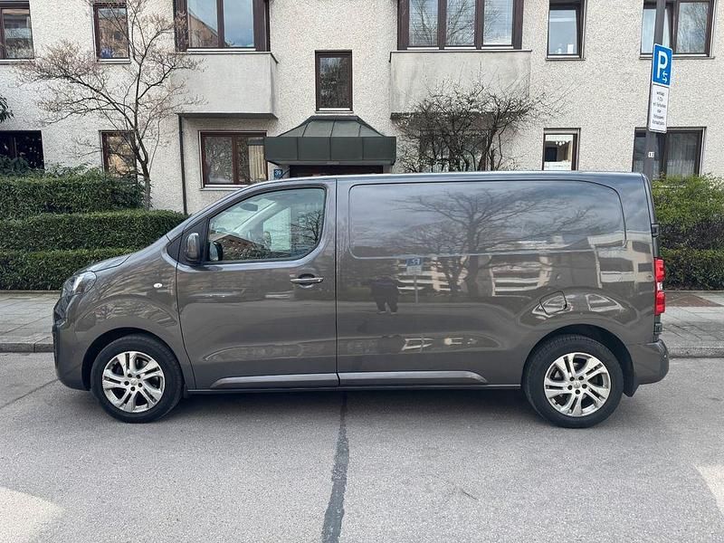 Gebraucht Opel Vivaro Edition 177 PS (130 kW) 2020 Silber Van / Kleinbus