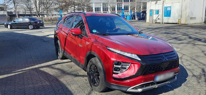Gebraucht Mitsubishi Eclipse Cross 188 PS (138 kW) 2022 Rot SUV