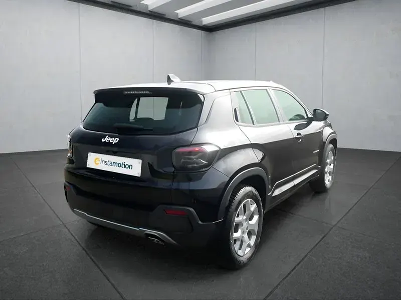 Gebraucht Jeep Avenger 101 PS (74 kW) 2024 Schwarz SUV
