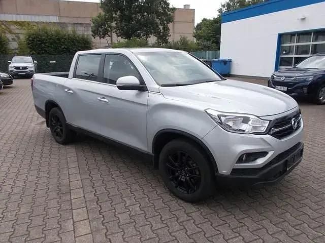Gebraucht SsangYong Musso 181 PS (133 kW) 2020 Silber SUV