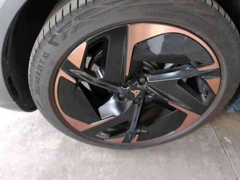 Gebraucht Cupra Tavascan VZ 250 kW (340 PS) 2025 White silver metallic SUV