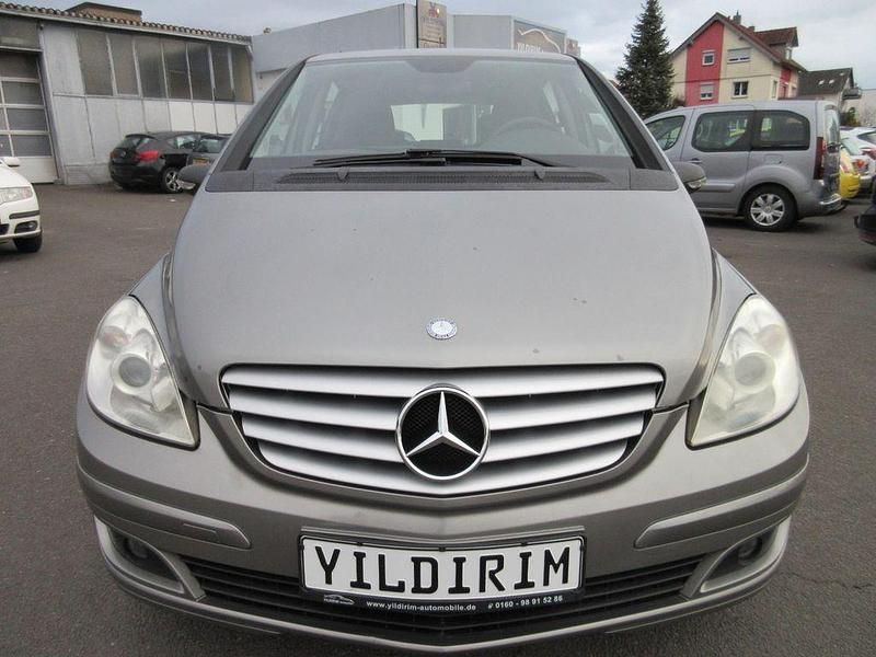 Gebraucht Mercedes B170 116 PS (85 kW) 2007 Grau Van / Kleinbus