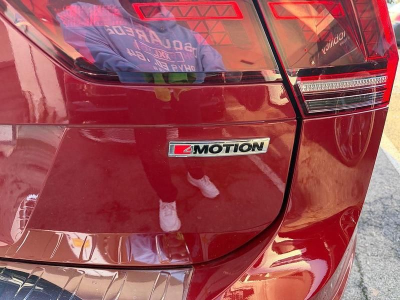 Gebraucht VW Tiguan Highline 190 PS (139 kW) 2019 Rot SUV