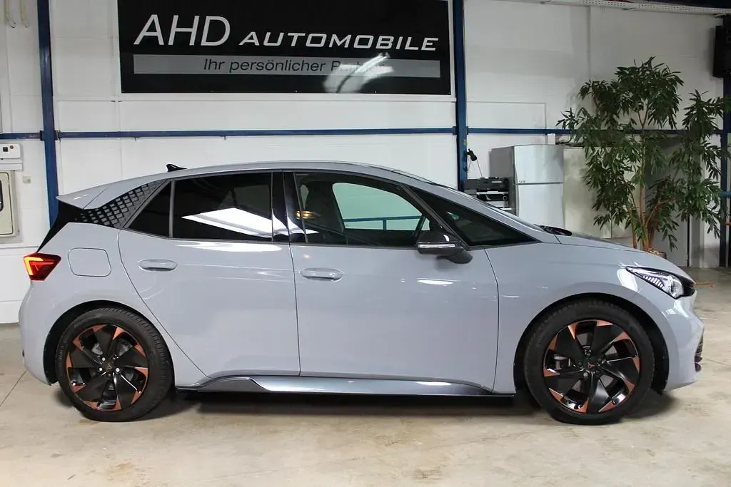 Gebraucht Cupra Born 169 kW (231 PS) 2023 Grau Kleinwagen