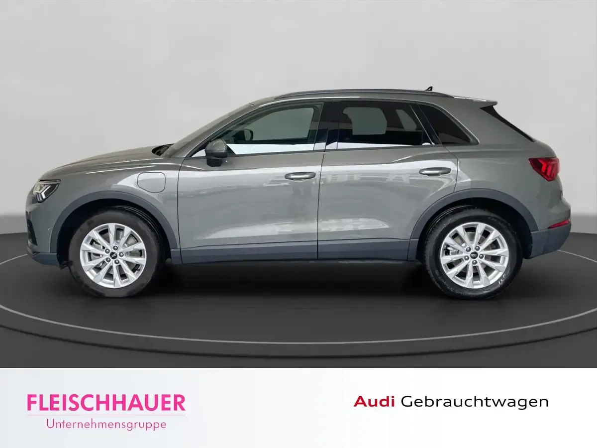 Gebraucht Audi Q3 245 PS (180 kW) 2023 Grau SUV