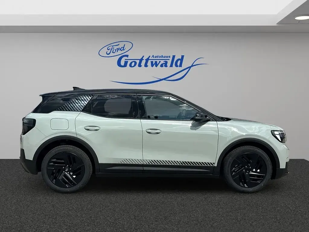 Neu Ford Explorer Collection 210 kW (286 PS) 2026 Grau SUV