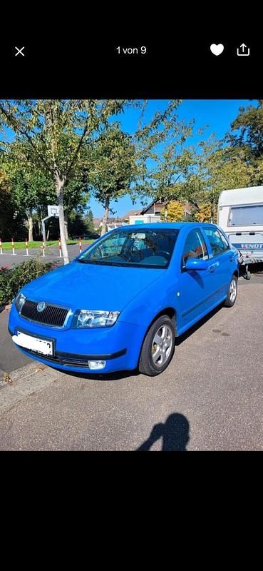 Blau Gebraucht 2003 Skoda Fabia Kleinwagen | 3.300 € (Teuer) - Bild 1/4