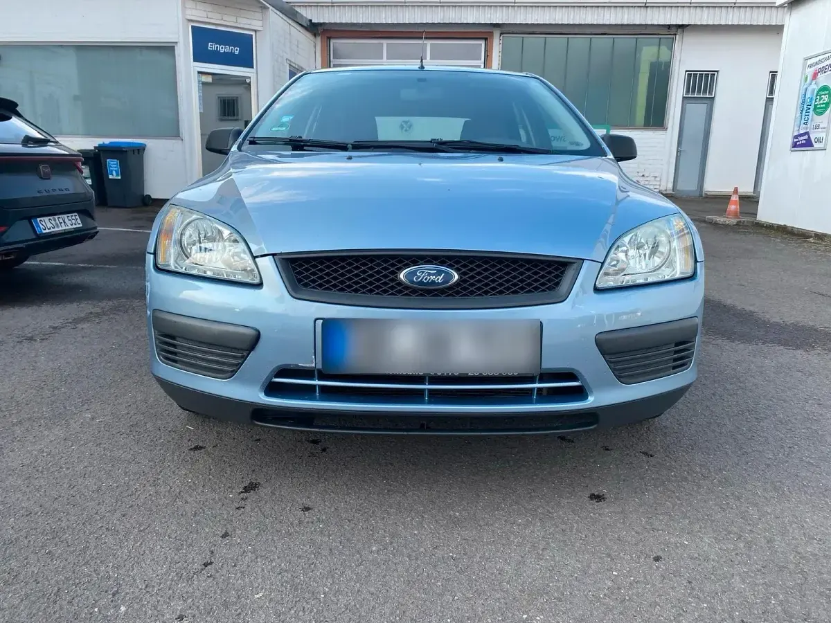 Gebraucht Ford Focus 80 PS (58 kW) 2005 Blau Limousine