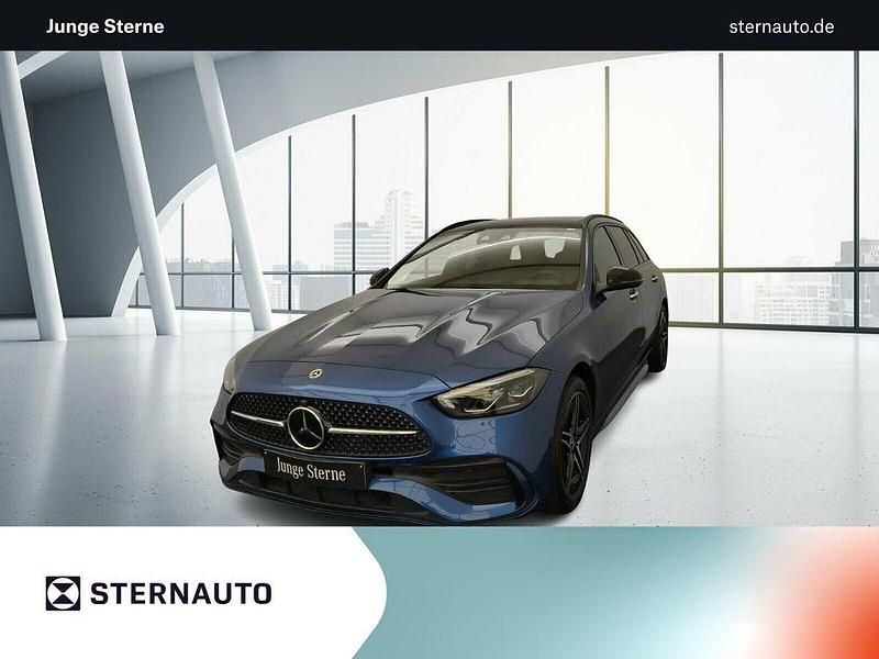 Metalliclack spektralblau Gebraucht 2024 Mercedes C300e Advanced Plus Kombi | 46.886 € (Fairer Preis) - Bild 1/3