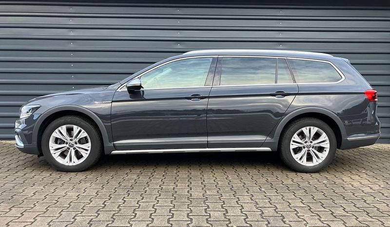 Gebraucht VW Passat Alltrack 200 PS (147 kW) 2020 Grau Kombi