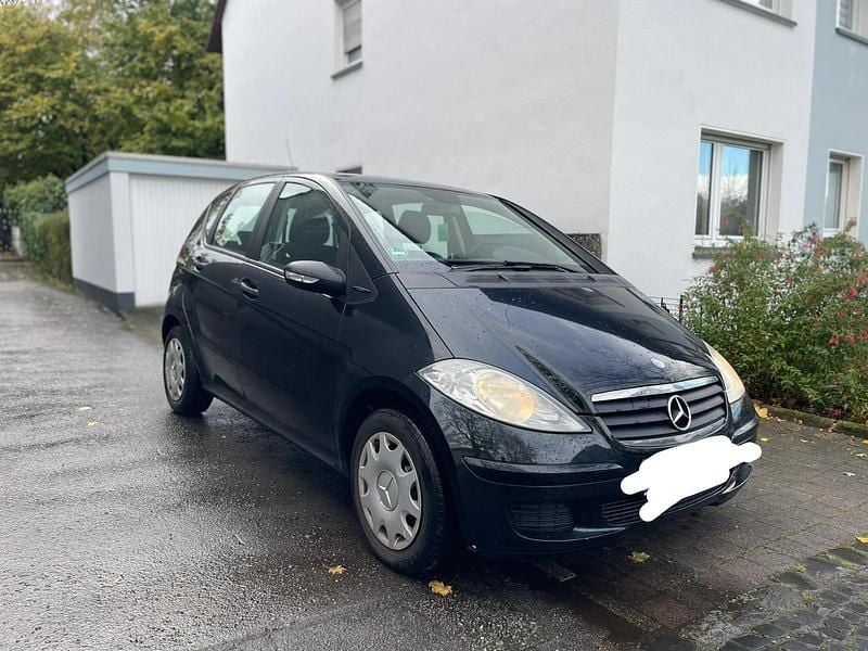 Schwarz Gebraucht 2005 Mercedes A170 Limousine | 1.500 € (Superpreis) - Bild 1/4