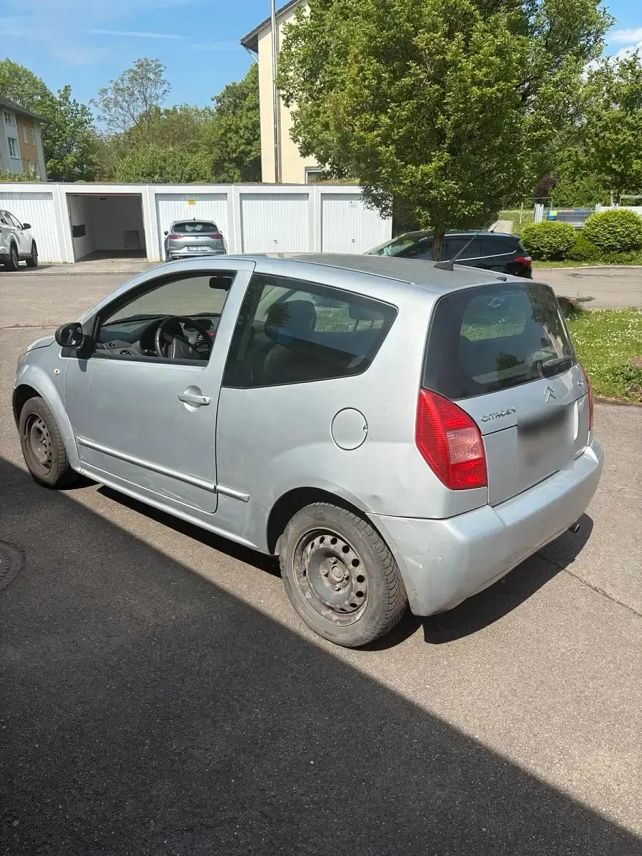 Gebraucht Citroën C2 60 PS (44 kW) 2005 Silber Kleinwagen