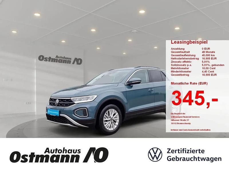 Blau Gebraucht 2024 VW T-Roc Life SUV | 28.947 € (Fairer Preis) - Bild 1/4
