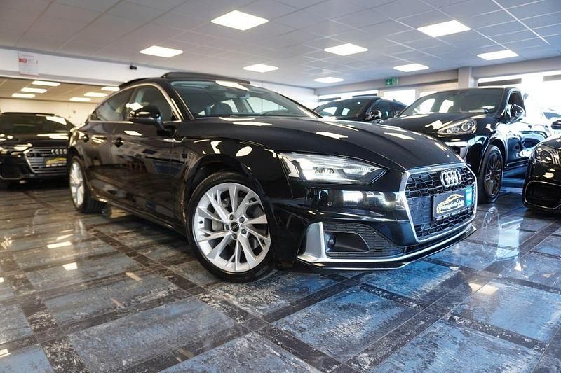 Gebraucht Audi A5 Sportback Advanced 204 PS (150 kW) 2022 Schwarz Kleinwagen