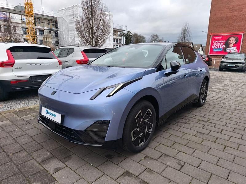 Gebraucht Lynk & Co 02 200 kW (272 PS) 2026 Blau SUV