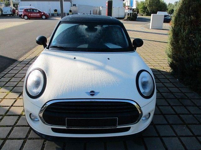 Weiß Gebraucht 2017 Mini ONE Kleinwagen | 11.500 € (Fairer Preis) - Bild 1/4