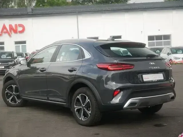 Gebraucht Kia XCeed Spirit 141 PS (103 kW) 2020 Grau SUV