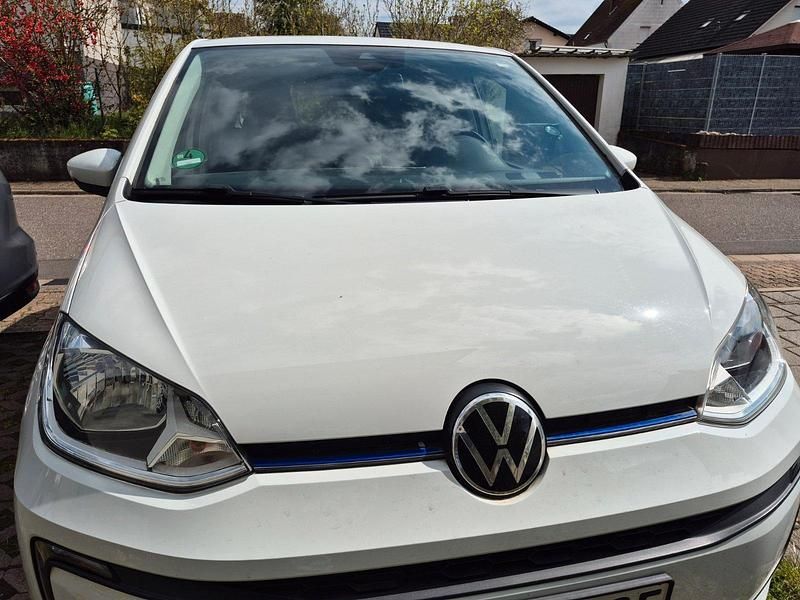Gebraucht VW e-up! United 61 kW (83 PS) 2021 Weiß Kleinwagen