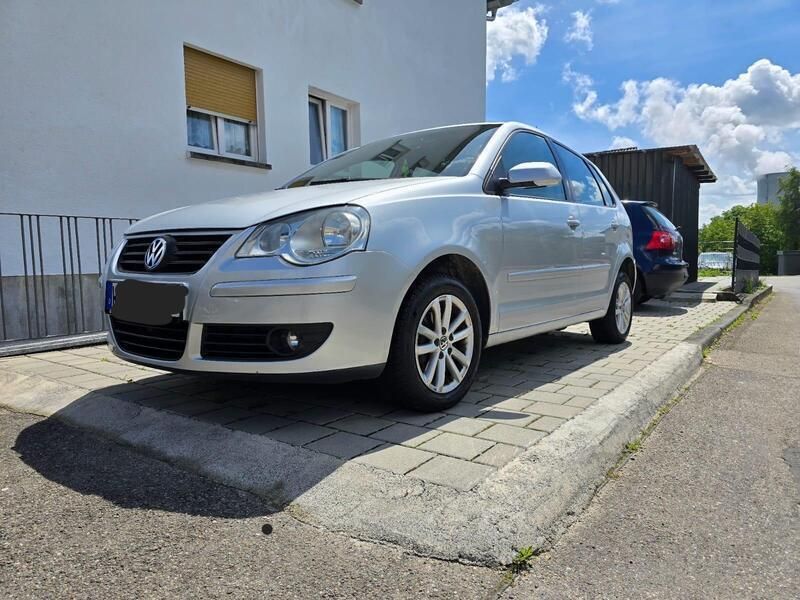 Silber Gebraucht 2009 VW Polo Kleinwagen | 1.700 € (Fairer Preis) - Bild 1/4