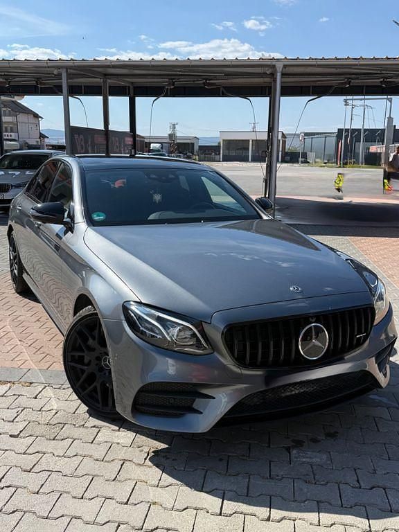 Gebraucht Mercedes E400 AMG line 340 PS (250 kW) 2018 Grau Limousine