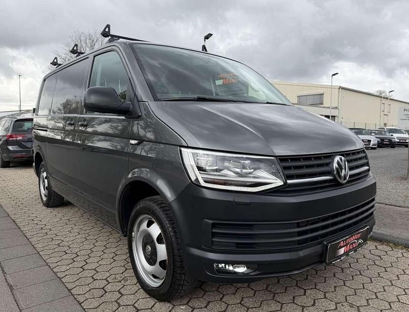 Gebraucht VW Transporter 150 PS (110 kW) 2016 Indiumgrau Van