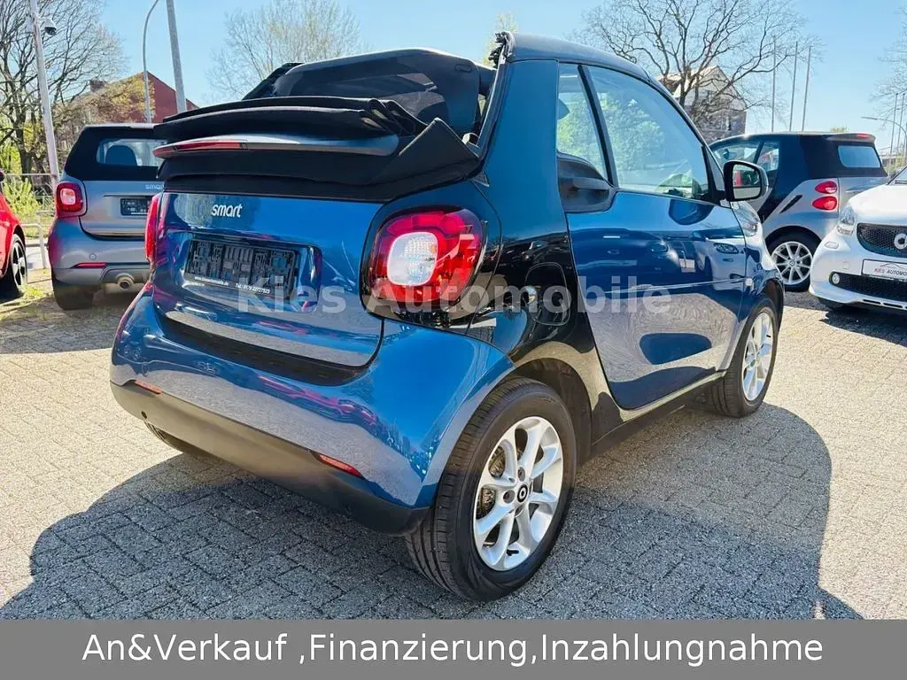 Gebraucht Smart ForTwo Cabrio Passion 90 PS (66 kW) 2017 Schwarz Cabrio
