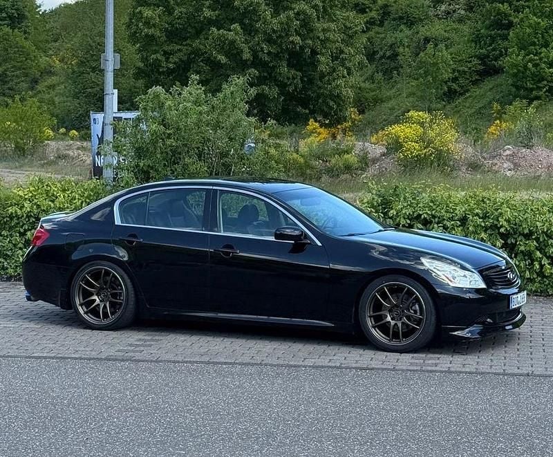 Schwarz Gebraucht 2008 Infiniti G35 Limousine | 15.500 € - Bild 1/4