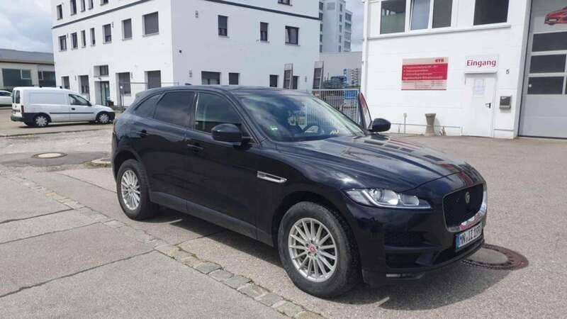 Gebraucht 2016 Jaguar F-Pace Pure SUV | 12.000 € (Fairer Preis) - Bild 1/4