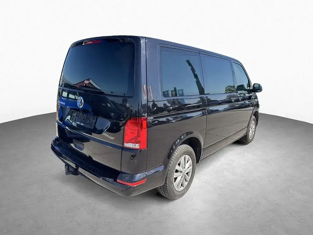 Occasion VW Caravelle 150 ch (110 kW) 2021 Noir Van