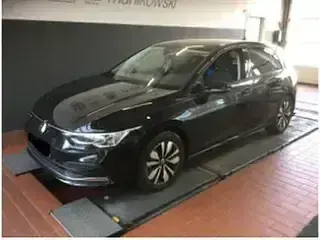 Gebraucht VW Golf VIII Move 150 PS (110 kW) 2023 Limousine