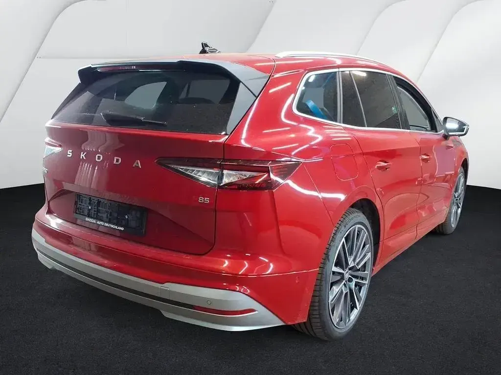 Gebraucht Skoda Enyaq iV Loft 210 kW (286 PS) 2025 Rot SUV