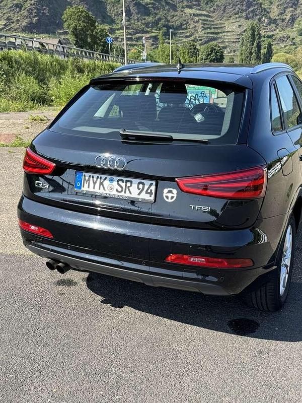 Gebraucht Audi Q3 150 PS (110 kW) 2015 Schwarz SUV