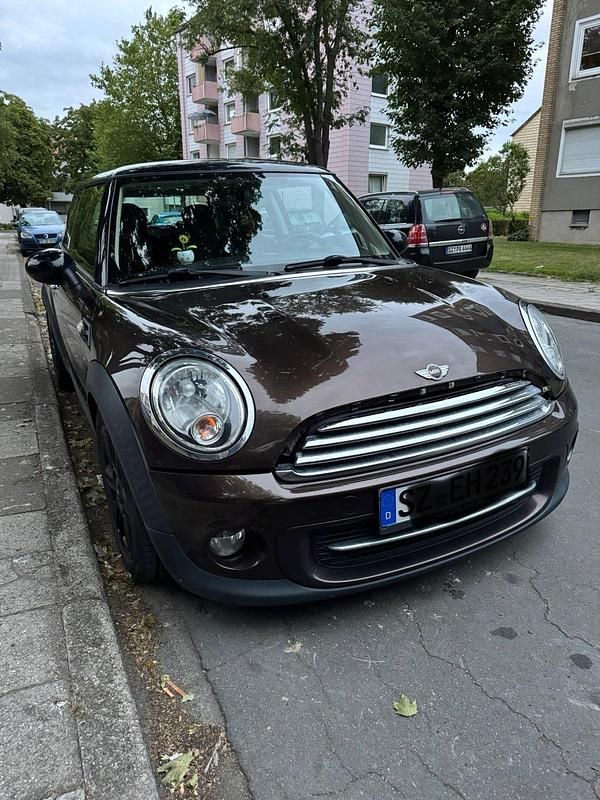 Braun Gebraucht 2012 Mini Cooper Kleinwagen | 3.999 € (Superpreis) - Bild 1/4