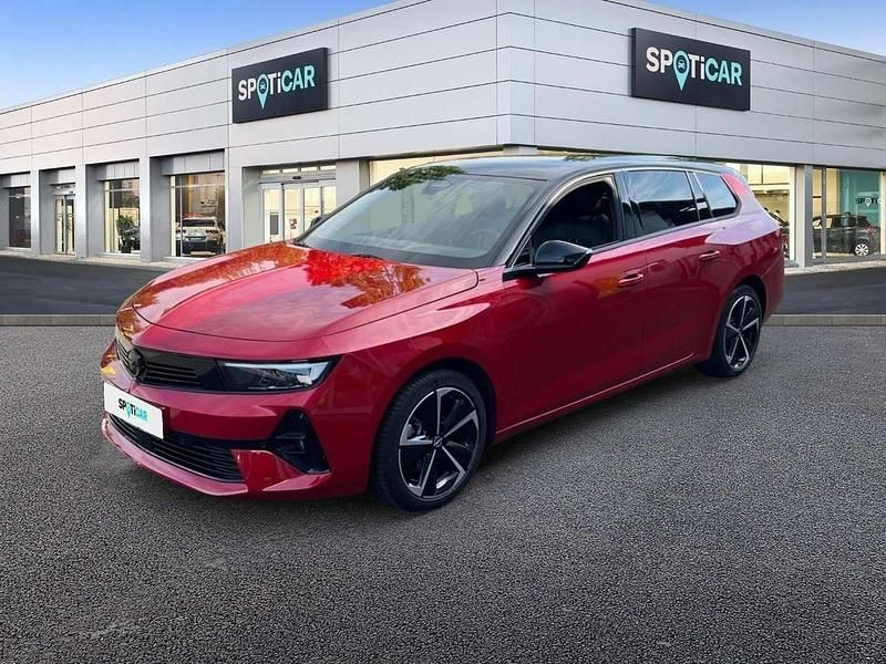 Kardio rot Gebraucht 2024 Opel Astra Kombi | 24.990 € - Bild 1/4