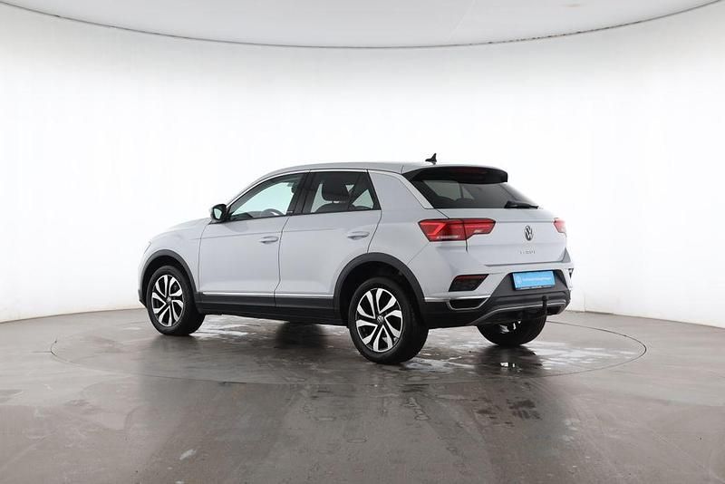 Gebraucht VW T-Roc Active 116 PS (85 kW) 2021 White silver SUV
